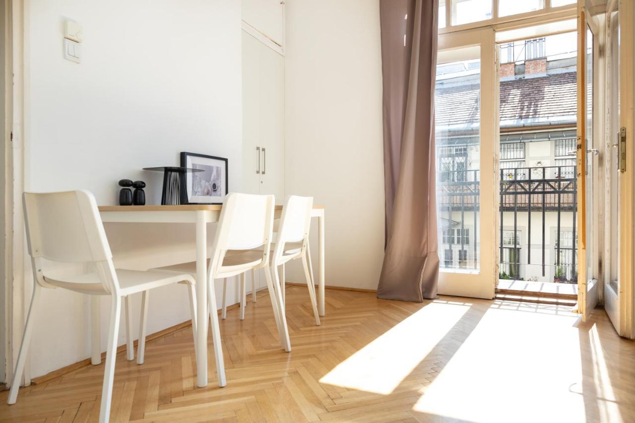 W25 Smart Apartment Budapest Exterior foto